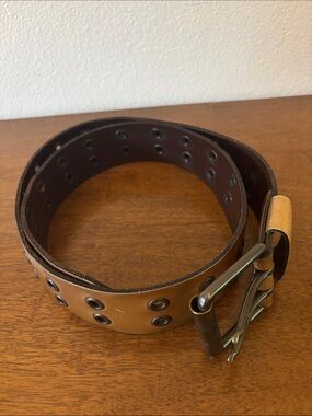 90’s 100% Tan Leather Grommet Belt w/Double Buckle Grunge Hesher